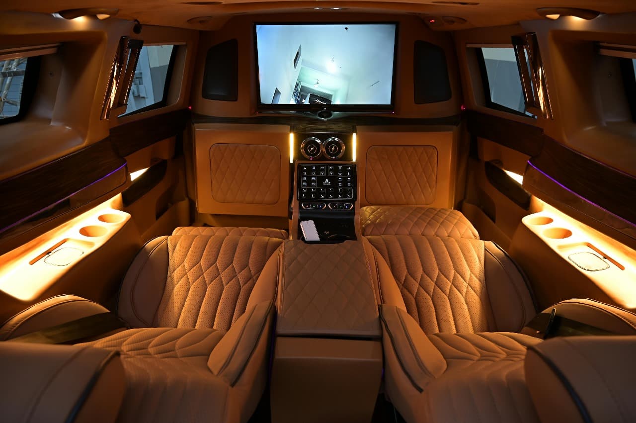 Oxford to Memphis Airport Transportation – Travel in Comfort and Style