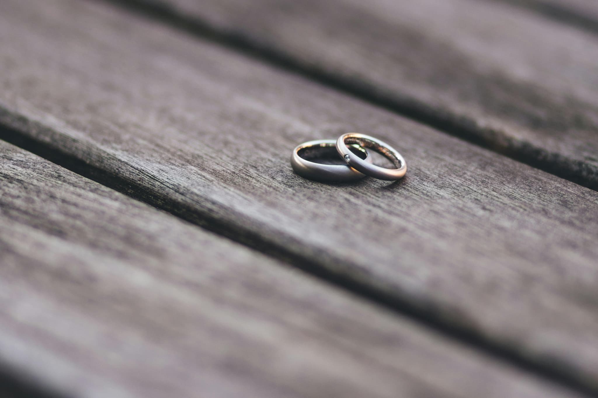Aquamarine Ring Designs That Capture Your Heart – Brightly Grown