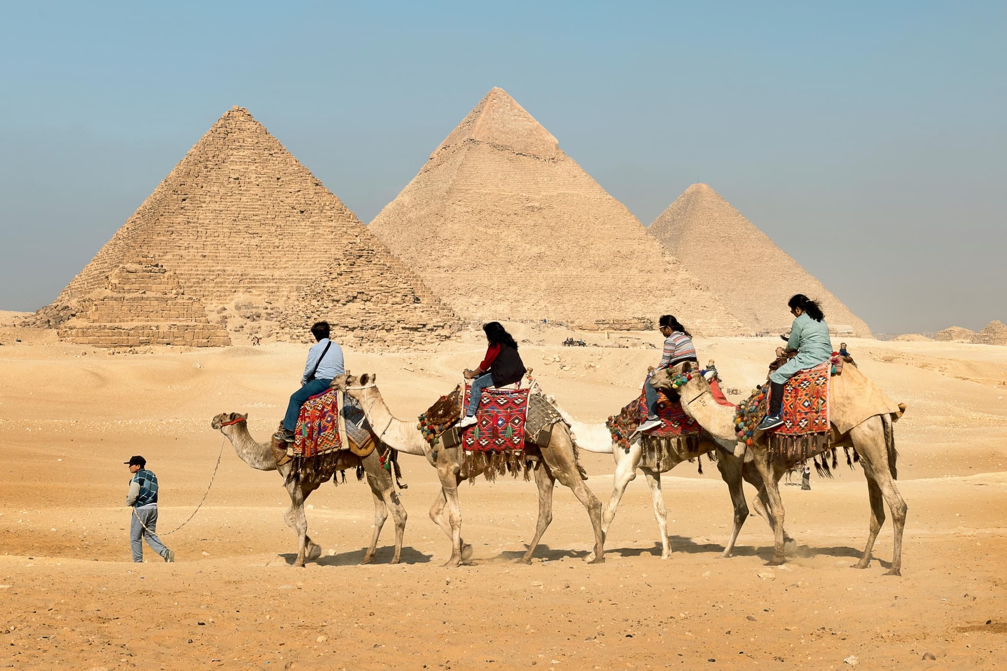 Customized Petra and Pyramids Tour Package for Every Explorer