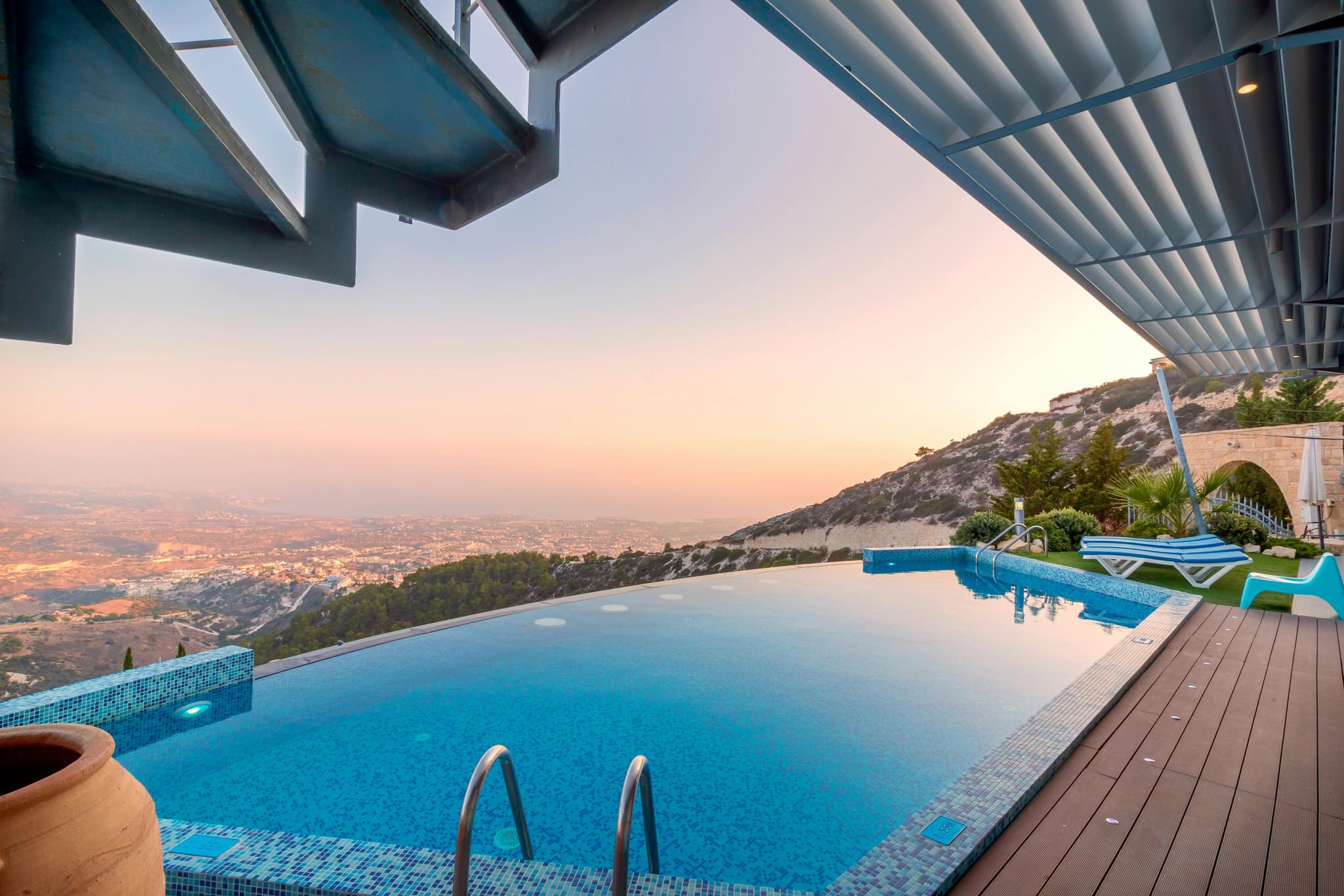 Why Investors Are Turning Their Eyes to Coastal Cabana EC