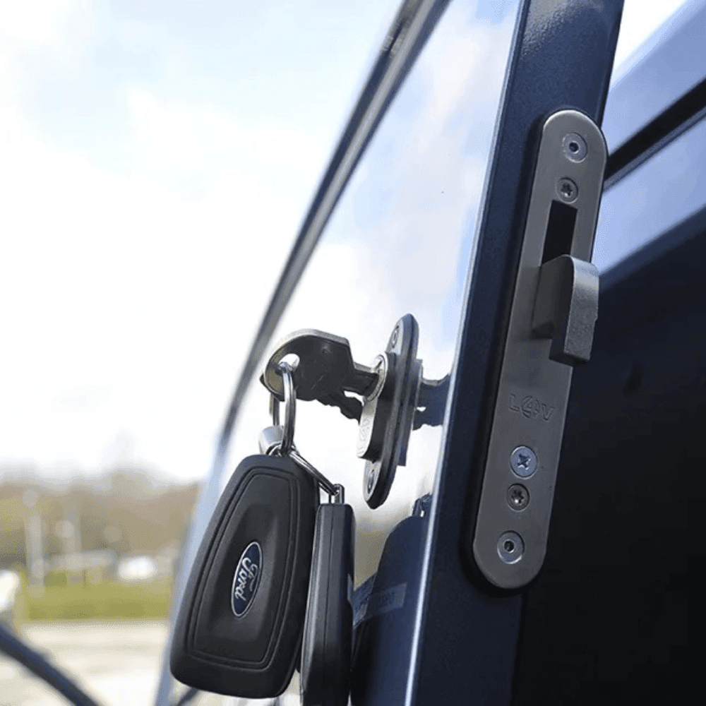 Daken Locks: Affidabilità Totale nelle Serrature antifurto per furgoni