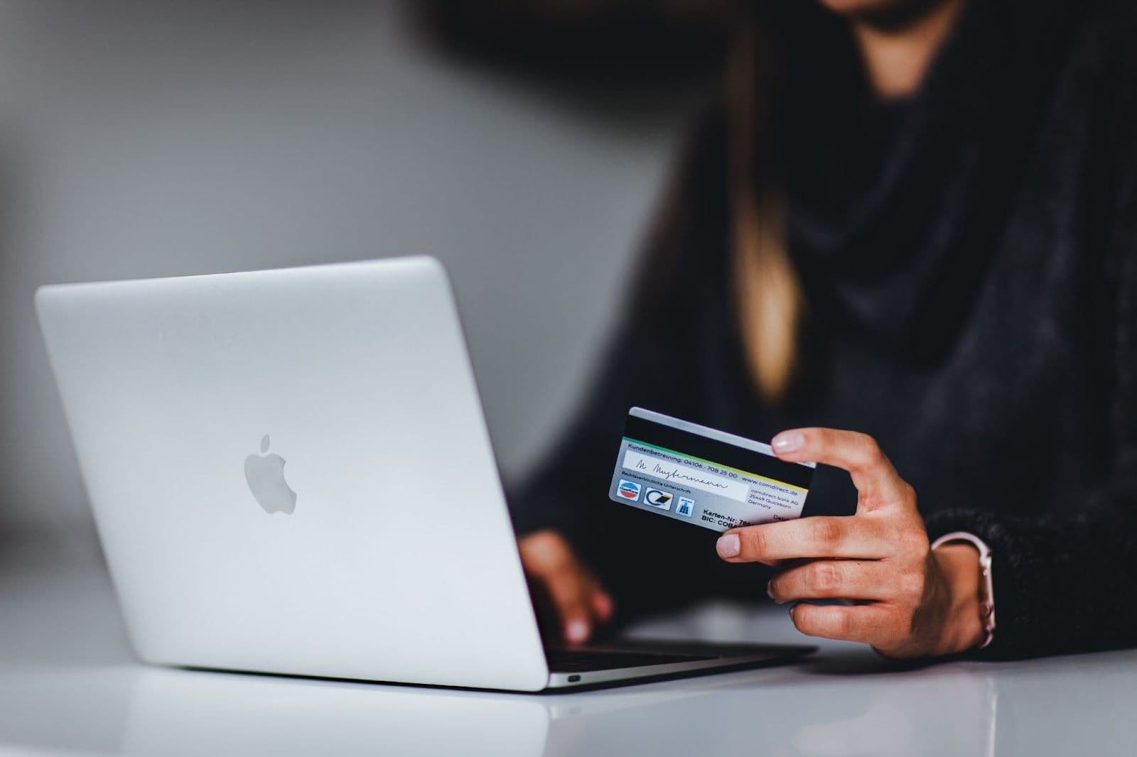 Subscription Billing – Smart Subscription Billing for SaaS and Services by Paybrain