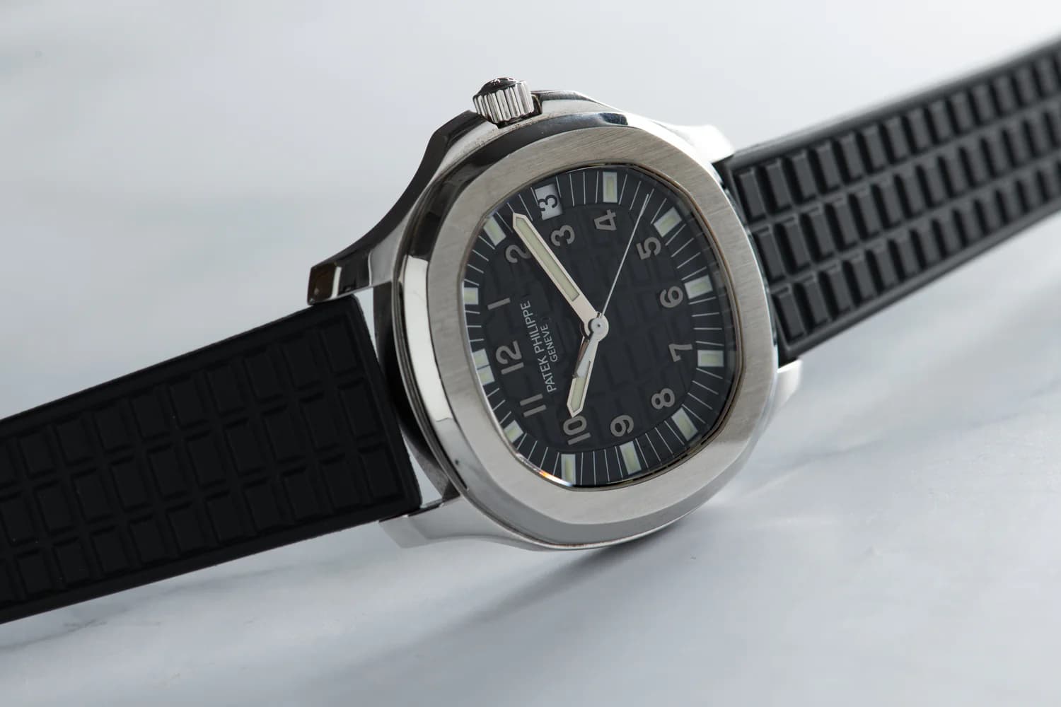 The Ultimate Luxury: Why Patek Philippe Rubber Straps Are the Best in the Market