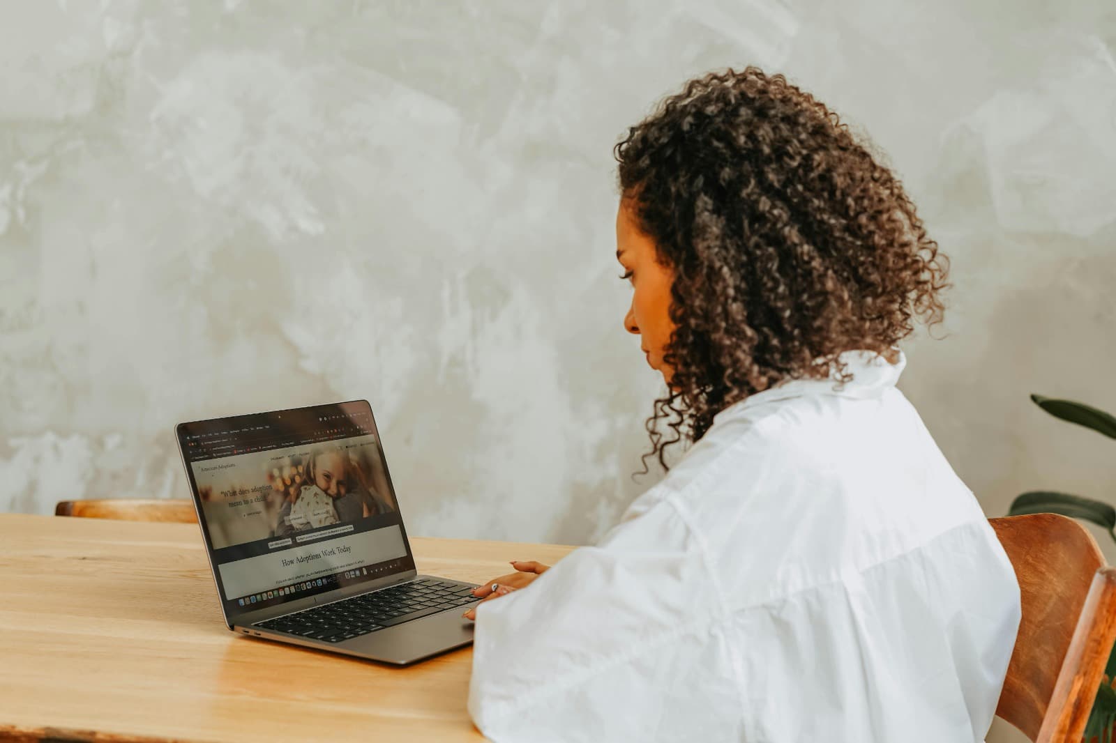 How to Transcribe Videos Quickly and Accurately