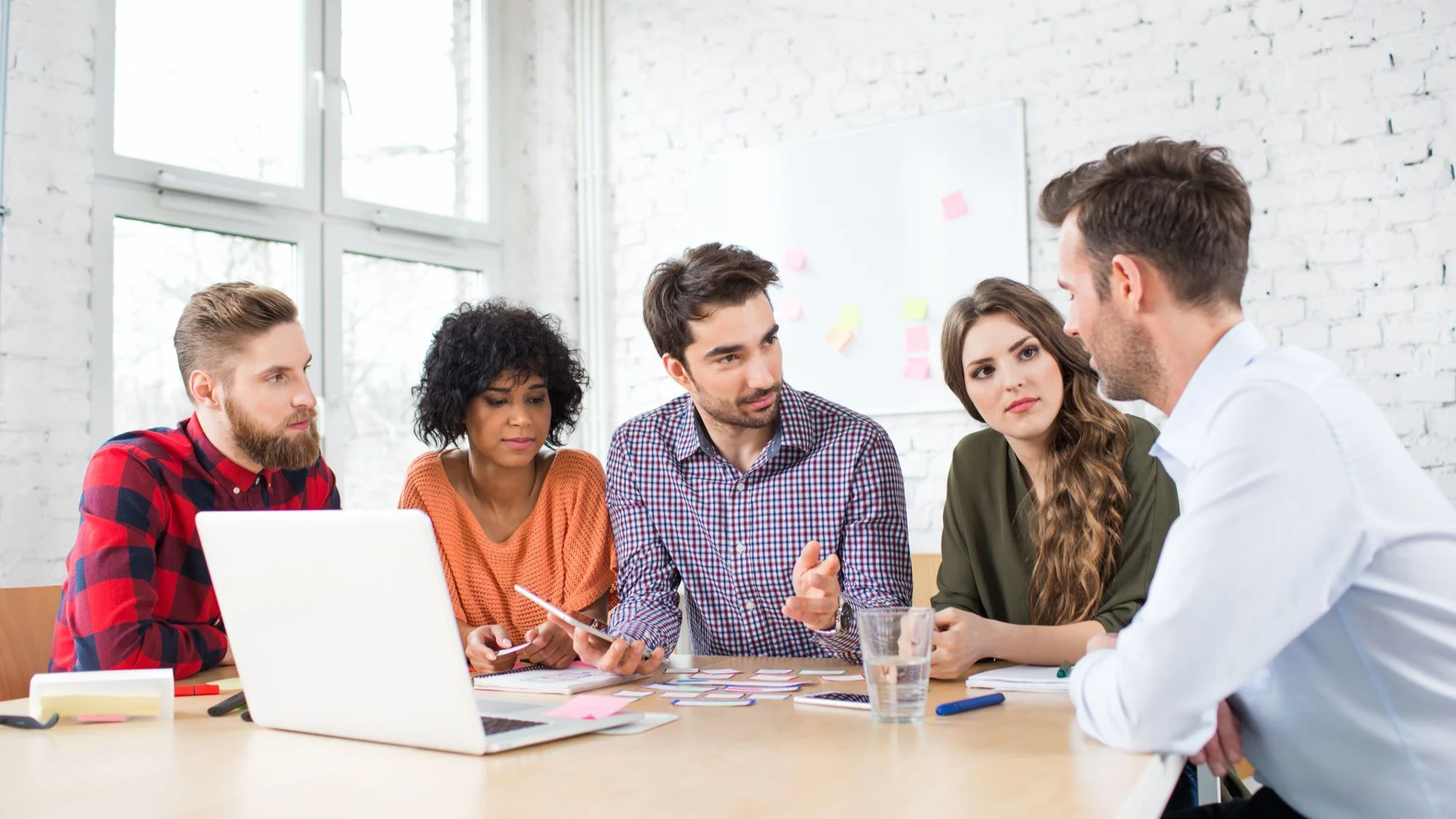 Sales Opportunities in Tech, Healthcare, Finance &amp; More | Salesfolks