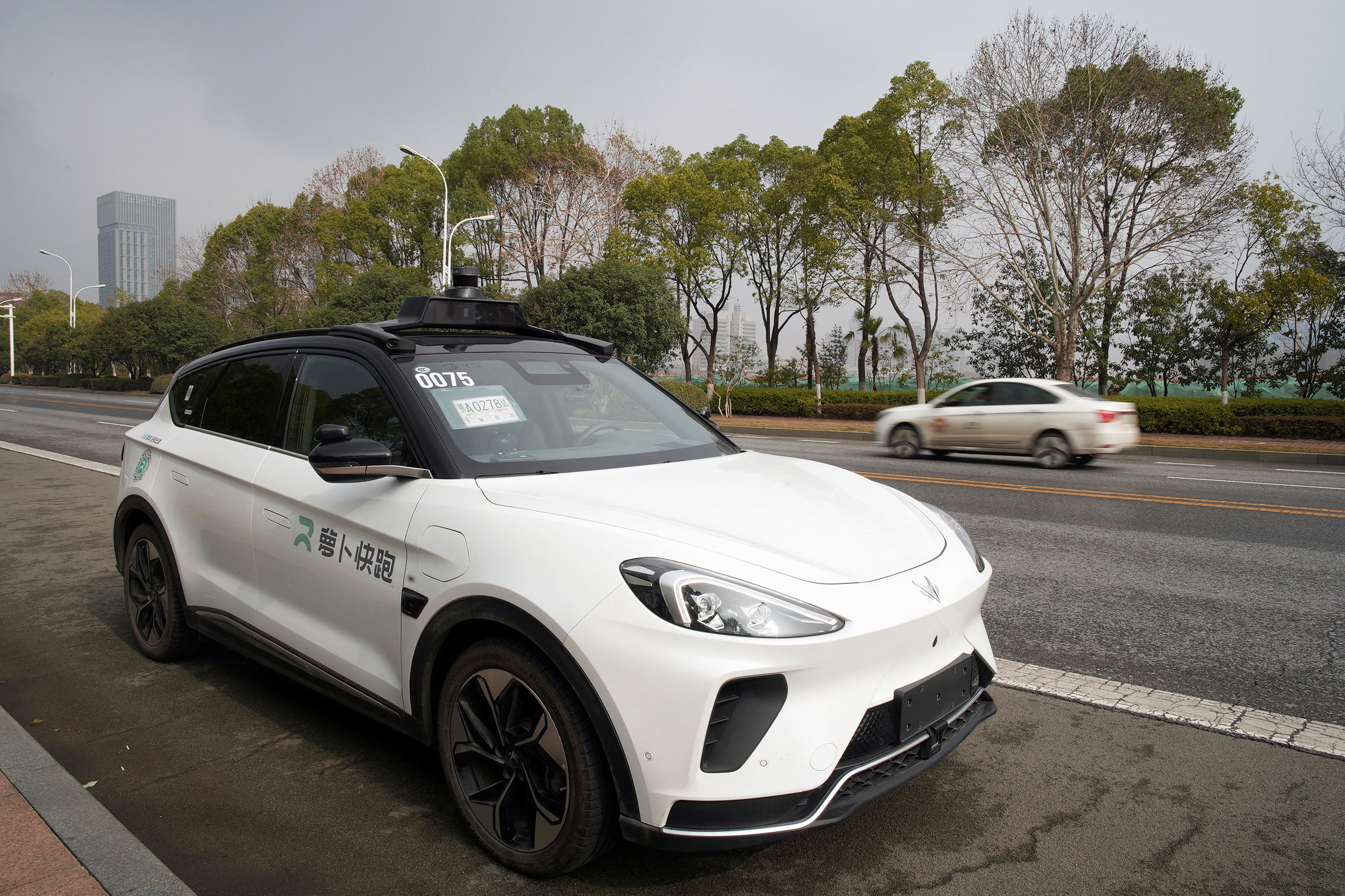 Car Rental China With Driver for Easy and Safe Transportation