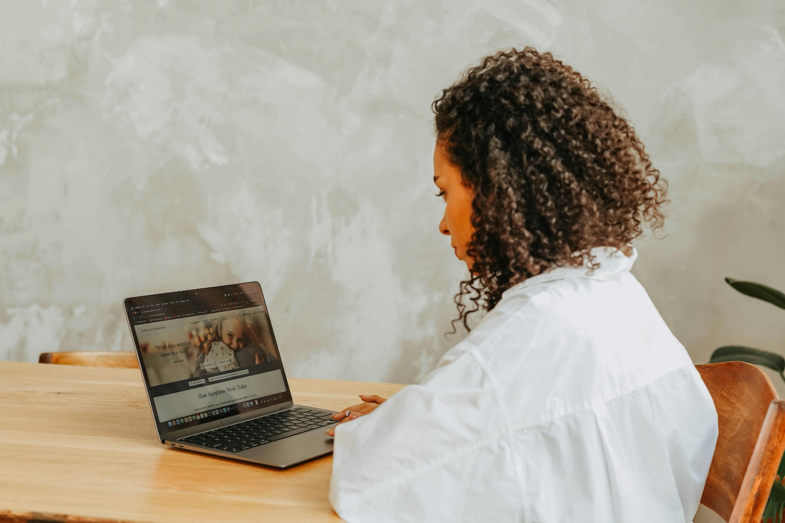 How to Transcribe Videos Quickly and Accurately