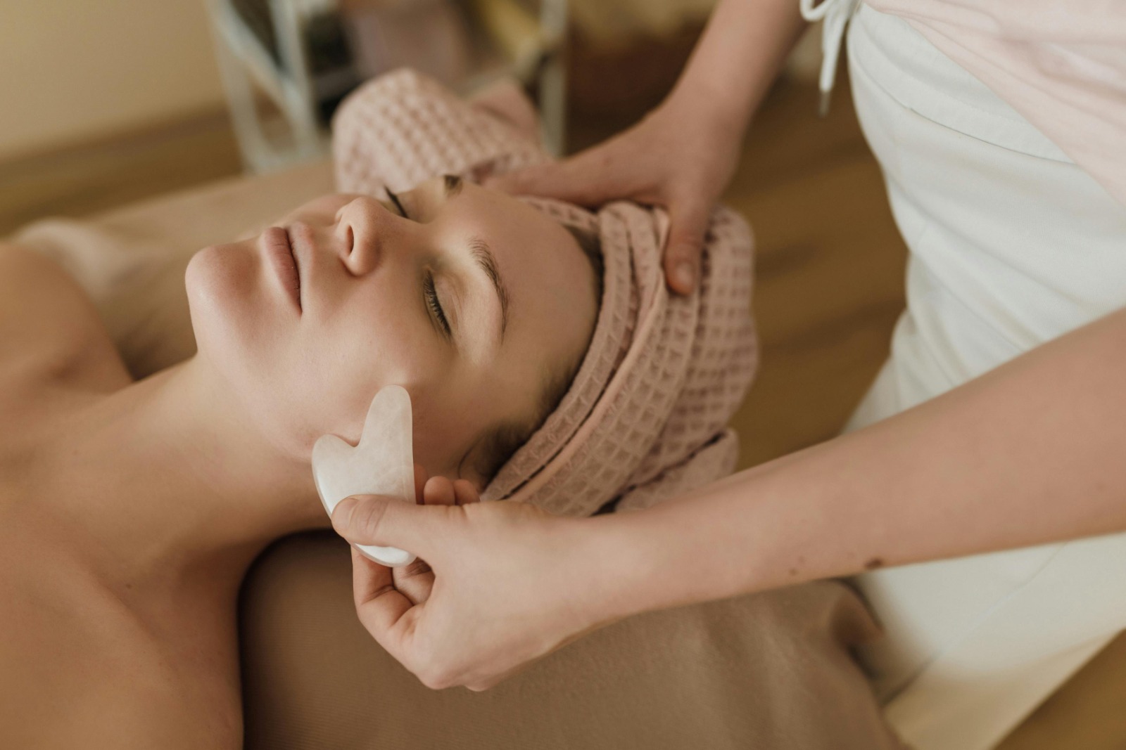 Esthetician Near Me: Personalized Care for Your Skin’s Needs