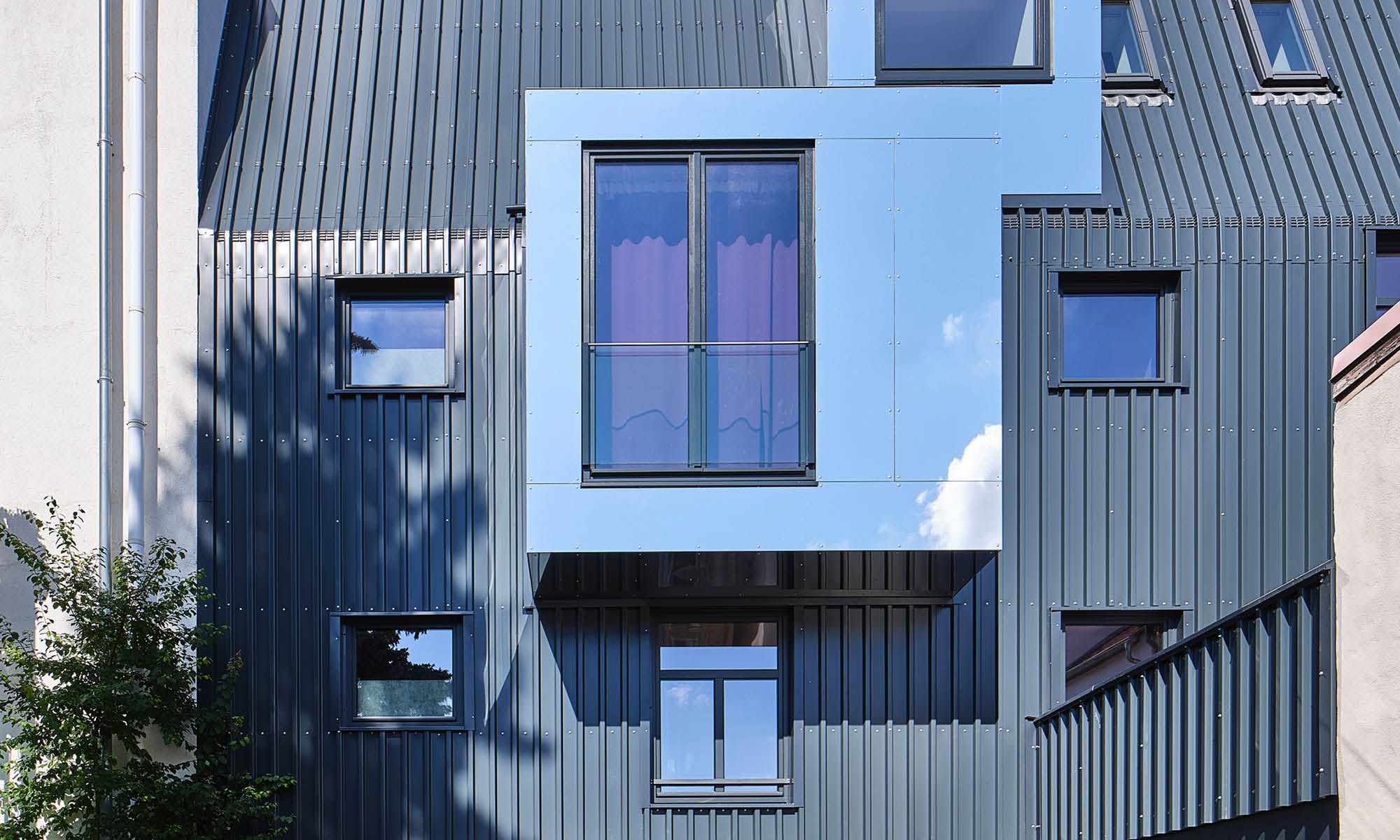 You Should Have It: Transform Your Space with Outdoor Wall Cladding