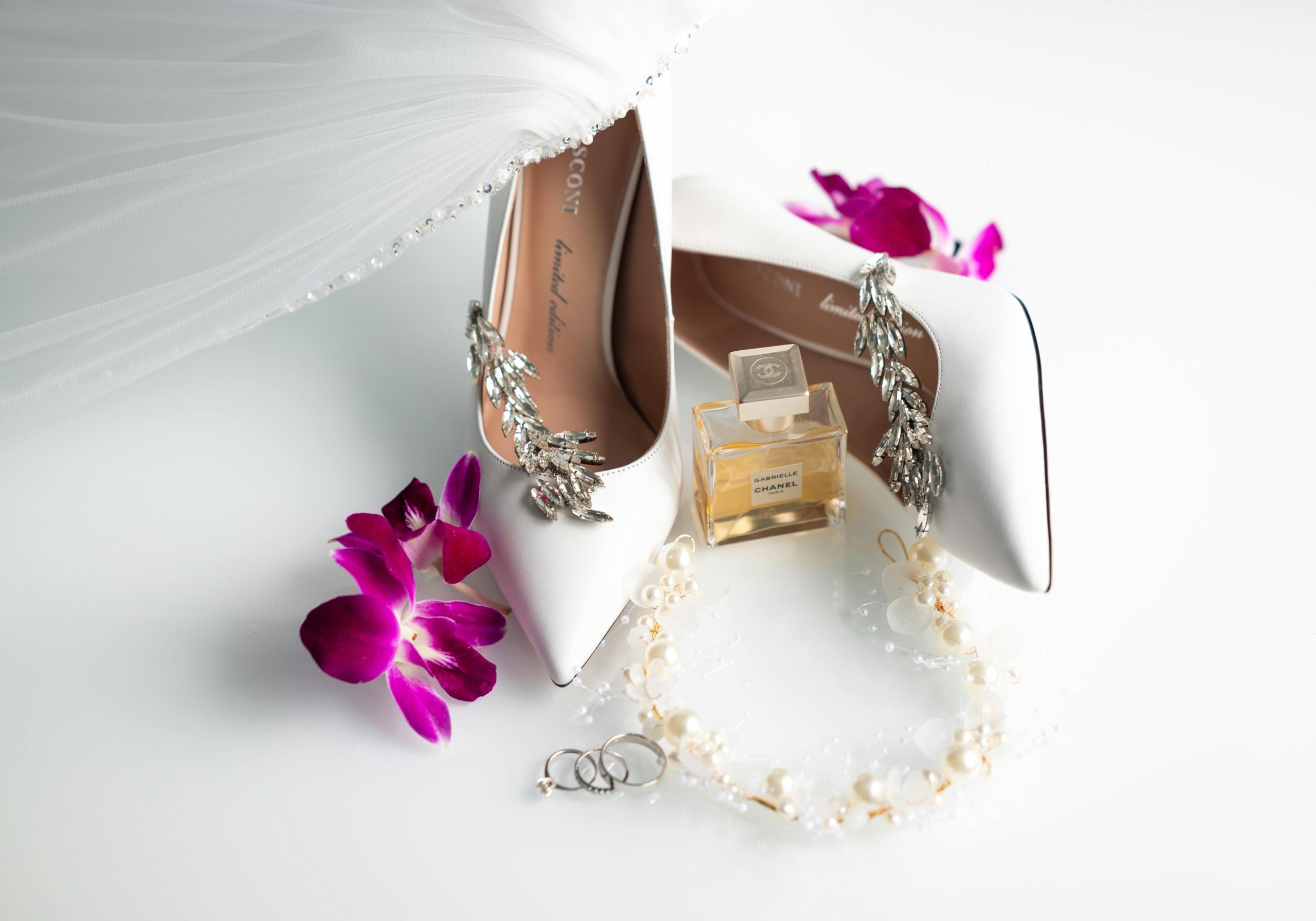 Alien Mugler – The Mysterious Fragrance Everyone Remembers