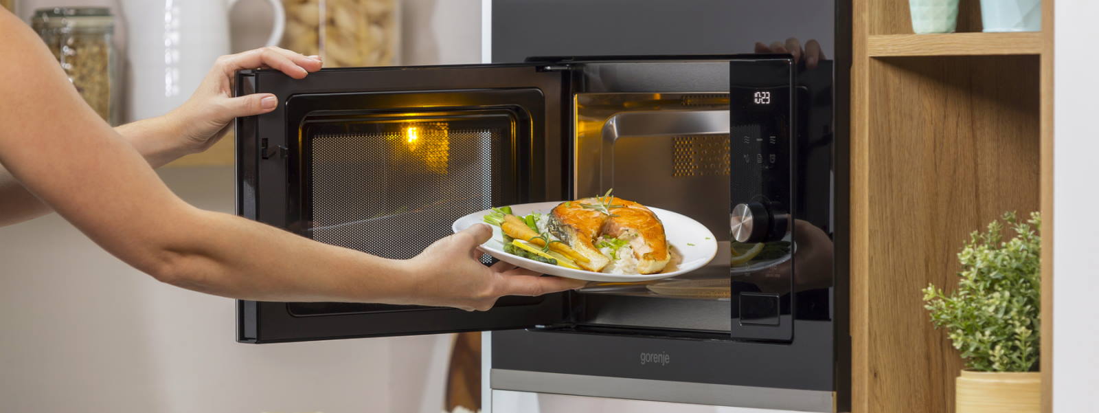 Stylish Magic Chef Microwave Oven Collection
